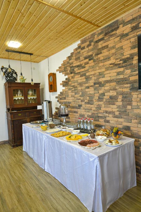 Madin Eco Hotel Debed Экстерьер фото