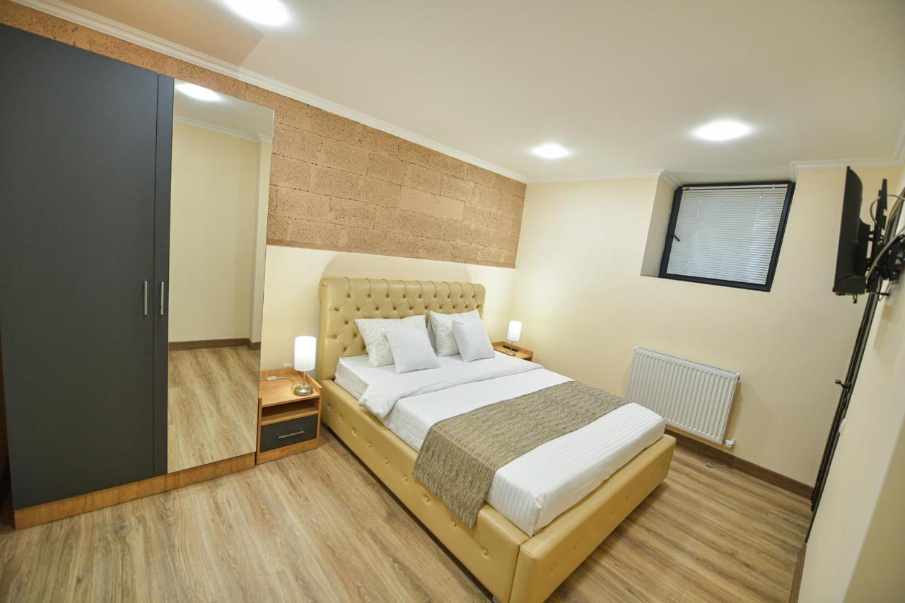 Madin Eco Hotel Debed Экстерьер фото